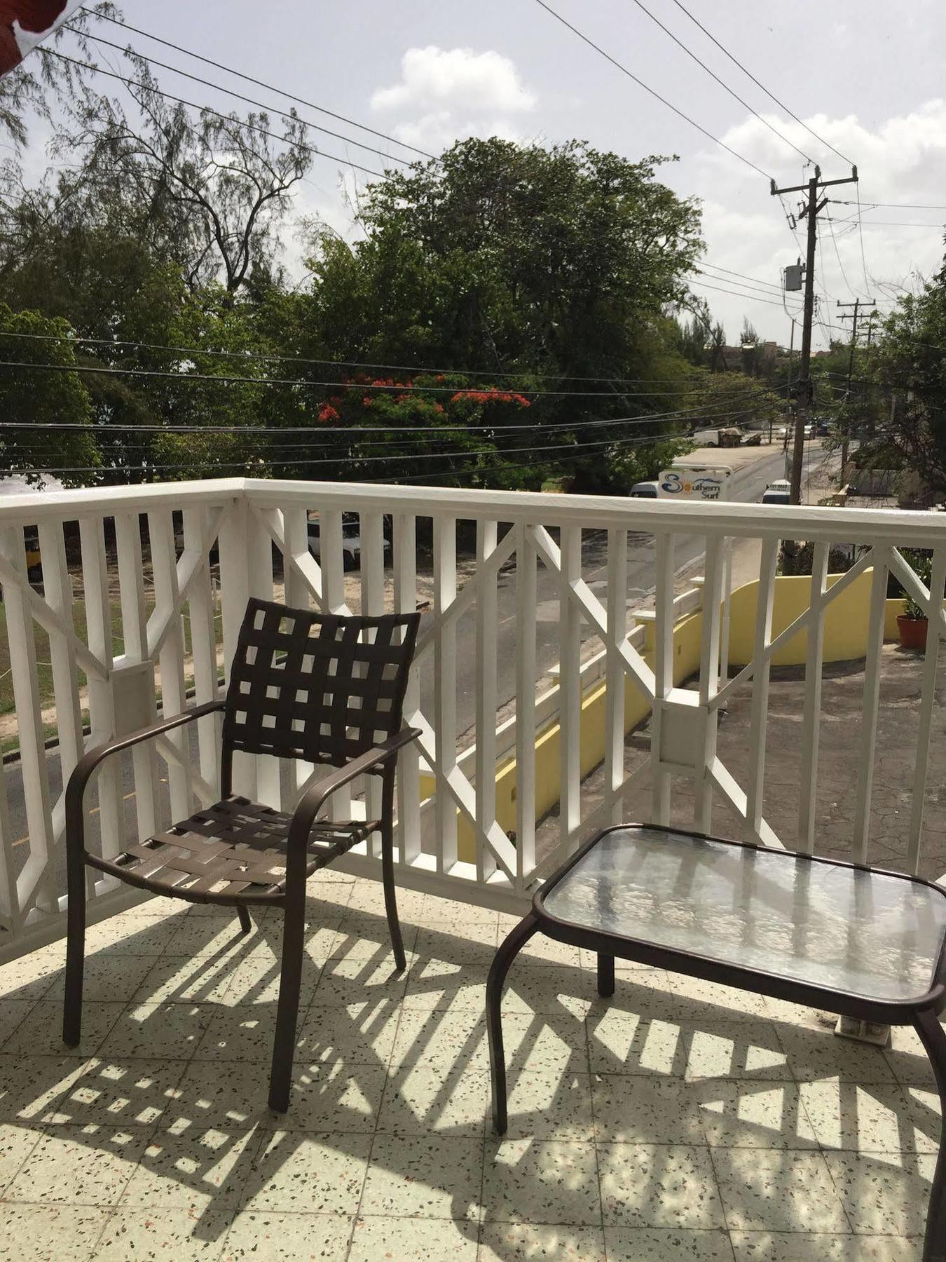 Southern Surf Beach Apartments Rockley Εξωτερικό φωτογραφία
