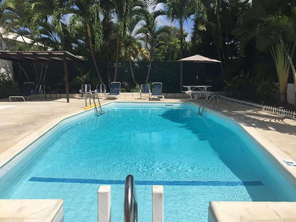 Southern Surf Beach Apartments Rockley Εξωτερικό φωτογραφία