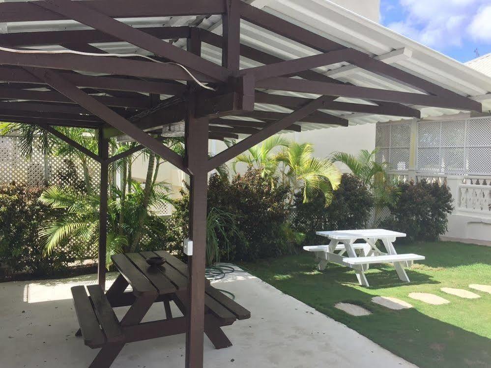 Southern Surf Beach Apartments Rockley Εξωτερικό φωτογραφία
